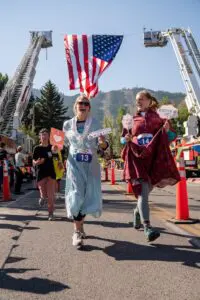 Operations Manger Elizabeth Gerrits and a friend Running for History in 2022.