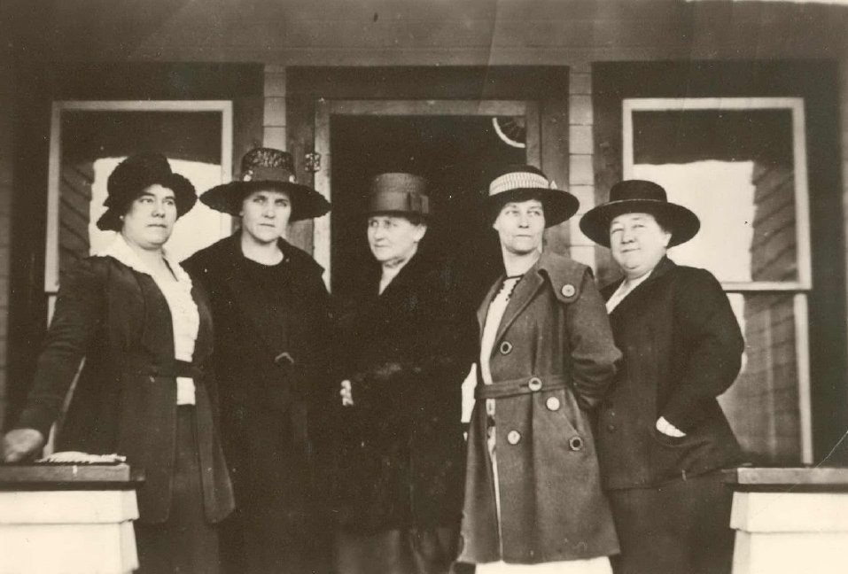 The Town of Jackson's all-female Mayor and Town Council in 1920. Museum Collection 1958.0090.001P.