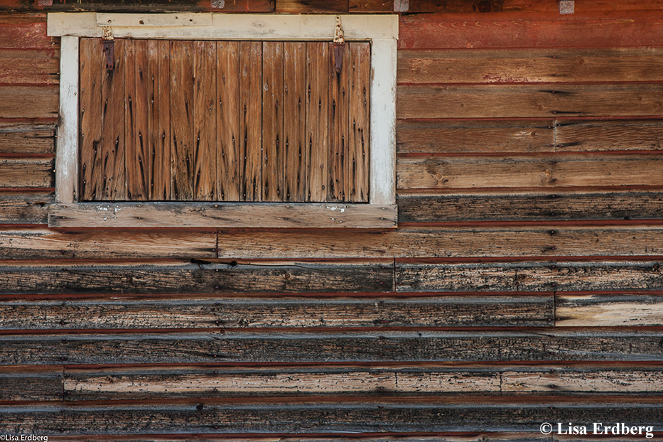Elk Ranch: Barn/Shed Window